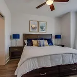 New East Nash - King Bed Short Drive To Dwntwn